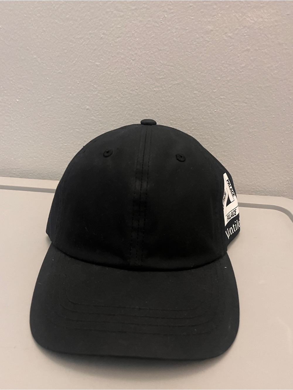 Palace Ventile Side Tri 6-Panel cap.